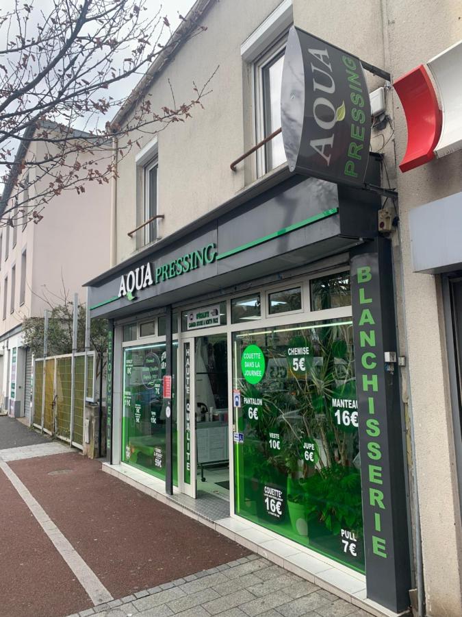 Little Champs-Elysees Leilighet Drancy Eksteriør bilde