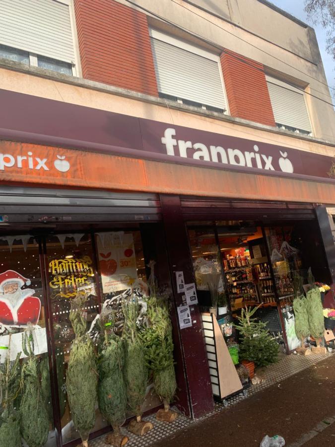 Little Champs-Elysees Leilighet Drancy Eksteriør bilde